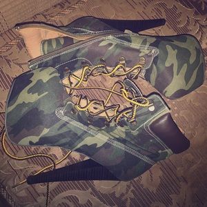 Camouflage Platform Heels